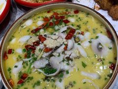 -聚丰园•湖鲜餐厅(阿红私房菜梅石路店)