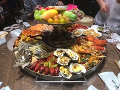 -日进一片海.生腌海鲜火锅.宵夜烧烤(三里屯总店)