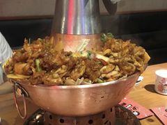 -炉小二铜锅牛蛙•川湘菜(三里屯店)
