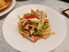 -汗腾格里·风味餐厅(新疆驻京办店)