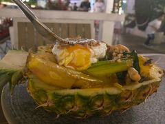 -Mark&Mars Restaurant