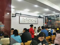 大堂-梁师傅砂锅(哈达西街店)