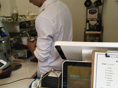 -UPUPKAFE  立咖啡(浏城桥店)