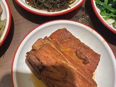 -顺溜·手工刀削面·黑金店(铜锣湾店)