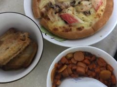 -必胜客(证大大拇指店)