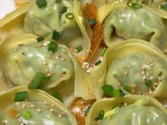香菜木耳肉馄饨-顶巧鸡汤馄饨(虹口总店)