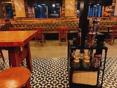 大堂-星巴克臻选(青岛麦凯乐分店)