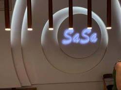 -BULB STUDIO 巴柏明星发型工作室