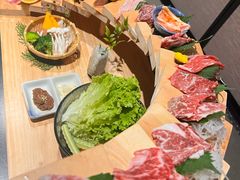 -山川小町·极番烧肉(新地假日广场店)
