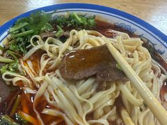 -魏旺湖北正宗牛肉面(硚口公园店)