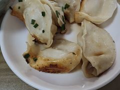 锅贴-胡记锅贴·沪上游子老鸭粉丝汤(太原路店)