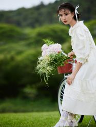 -花田映像婚纱摄影(龙岗店)