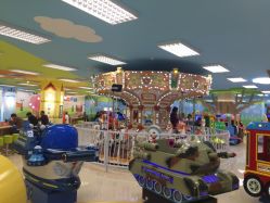 -莫莉幻想儿童乐园(哈尔滨王府井店)