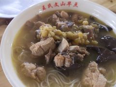 -文山荷鲜居(翠湖店)