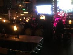 -胡桃里乐队酒馆(鎏嘉码头店)