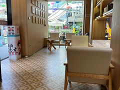-霸王茶姬(南强街店)