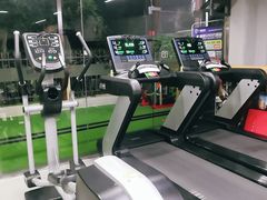 -征成健身连锁私教工作室(九公里店)
