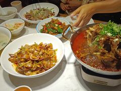 -丁里羊肉小镇(天鹅湖总店)