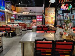 -马路牙子烧烤音乐酒馆(望京店)