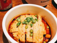 -渝是乎酸菜鱼(龙旗购物中心店)