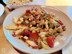 -嫩芽·重庆菜馆(十八梯露台观景店)