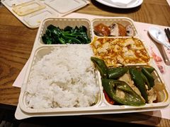 -彩蝶谷美食廊·粤式经典南番顺·铁板烧烤泰风味(广州长隆酒店)