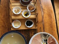-桥香园过桥米线(国贸店)