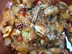 -虾弄弄海派小龙虾·牛羊蝎子火锅