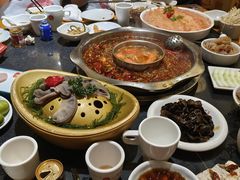 -一斗火锅·招财羊毛肚(北温泉九号店)