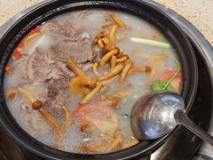 -九寨沟特色牦牛肉汤锅
