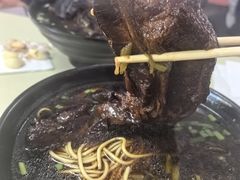 -小龙大肉面馆
