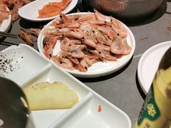 -黑金·寻焰自助百汇·烤肉·火锅(中街店)