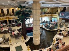 -碧中海汤泉汗蒸酒店