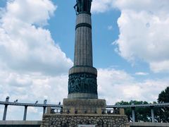 -人民防洪胜利纪念塔