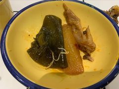 -晓彭肥肠鸡·泡椒鸡火锅(水木天地店)