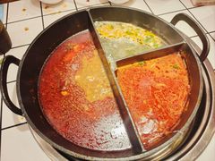 -热火朝天鲜切牛肉火锅(南强街巷店)