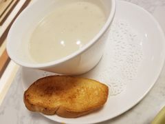蘑菇忌廉汤-卡朋西餐(较场西路店)