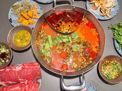 -楠小云·云南鲜菌·鲜牛自助火锅(九眼桥店)