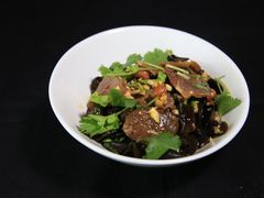 木耳拌牛肉-和风拉面