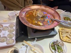 -霄汉牛三鲜湖北砂锅菜(万松园2店)
