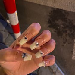 -Fanni美甲美睫皮肤管理