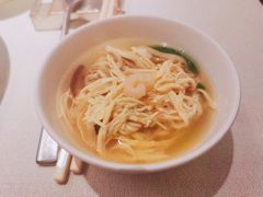 扬州汤煮干丝-逸道(益丰·外滩源店)