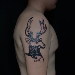 -木子·纹身店TATTOO穿孔·洗纹身