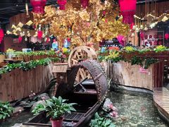 -老滇山寨•云南特色菜•地方菜•民族风情歌舞表演(金碧店)