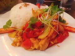 -Lanterns Vietnamese Restaurant