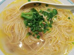 鸡丝汤面-小杨生煎(香港名都店)