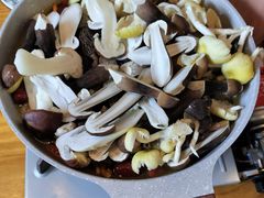 -小厨子私房菜·云南美食店