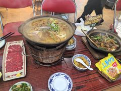 -沙胆彪炭炉牛杂煲(成都玉林店)