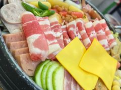 -豚妈妈汤饭·部队锅(南京东路店)
