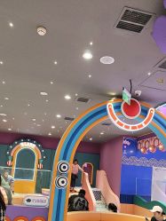 -Qmiss家庭娱乐中心(恒隆广场店)